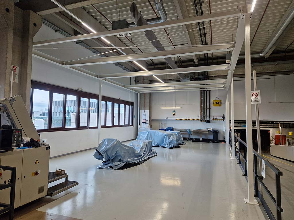 Bühne für Elektrokettenzüge