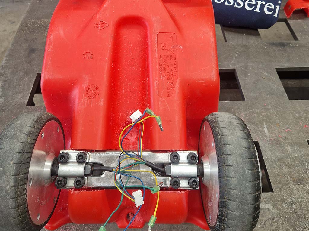 E-Bobbycar aus Hoverboard